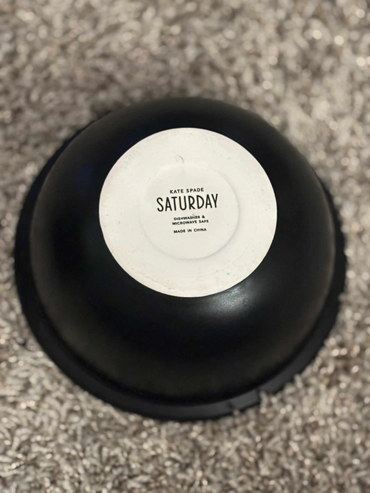 Kate Spade Saturday Juego de 3 cuencos apilables de helado negro y rosa de 5,5" Foto 3 de 4