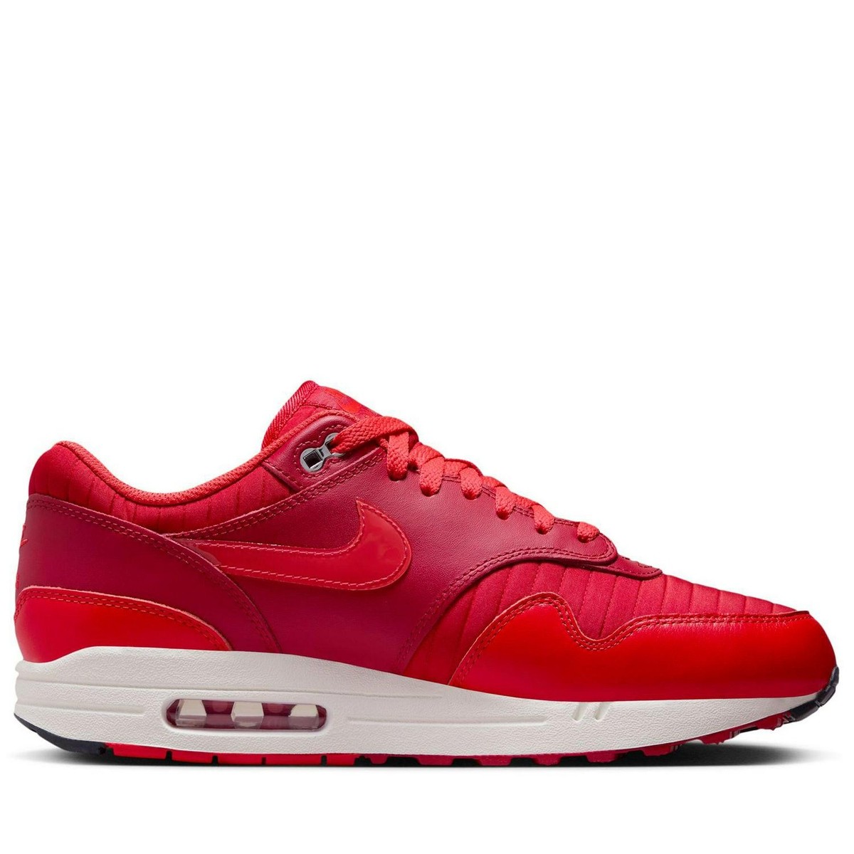 NIKEカイリー7All red NIKEカイリー7All red