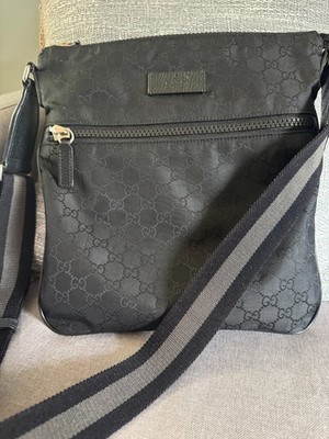 Gucci Nylon GG Monogram Medium Flat Black Messenger Bag Pre-owned