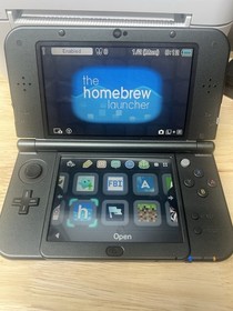 New Nintendo 3DS XL Gray Black Console W Charger Stylus US Version