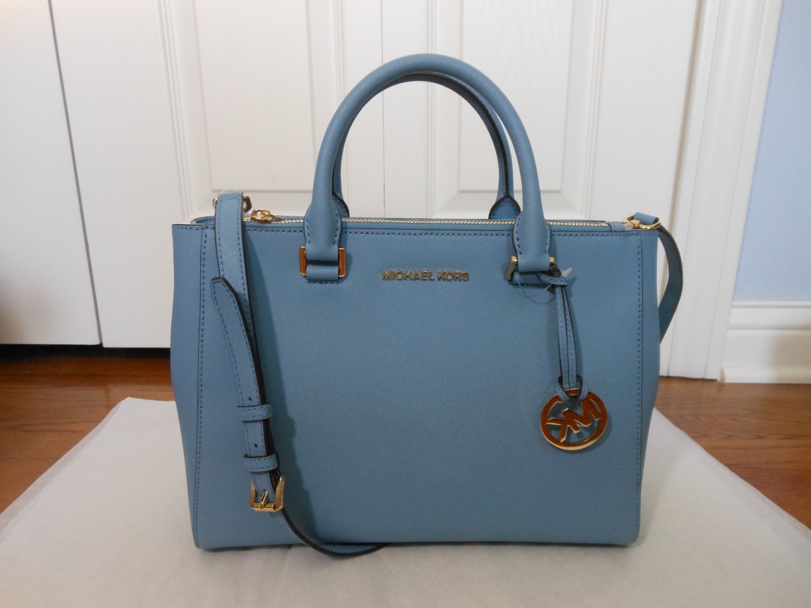 best deals on michael kors bags