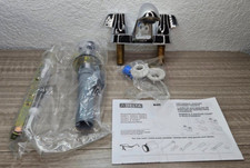 DELTA 2520LF Two Handle Centerset Bathroom Faucet NEW NO PACKAGING BB2