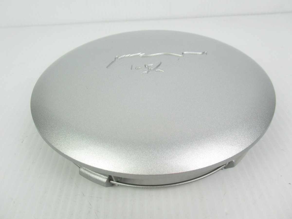 FORD MUSTANG OE WHEEL CENTER CAP F4ZC-1A096-BB HUBCAP COVER FORD MUSTANG OE WHEEL CENTER CAP F4ZC-1A096-BB HUBCAP COVER