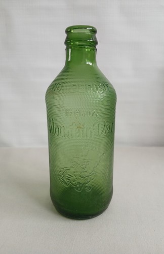 1967 Mountain Dew Bottle Green Textured Glass Willy Hillbilly It'll Tickle Yore