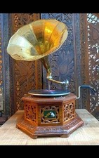 Antique Gramophone, Fully Functional Working Phonograph, win-up record player