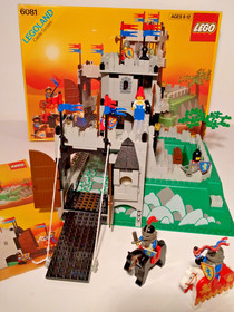 LEGO Castle 6081 King's Mountain Fortress Vintage Complete w/ Box, Instr & Minis
