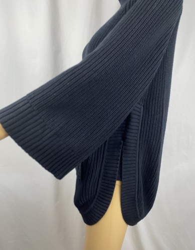 Women's Ugg Cotton Turtle Neck Black Sweater Size M, 3/4 Sleeves Kangaroo Pocket - Picture 7 of 12