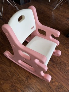 little tikes plastic rocking chair