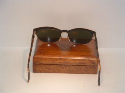 Pre-Owned Women display picture 3
