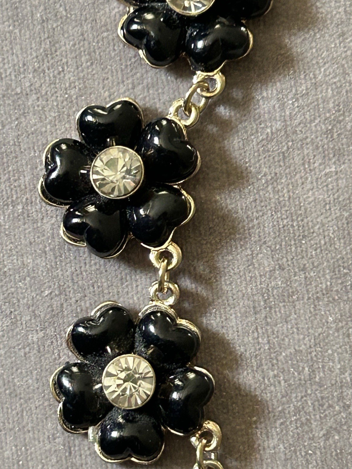 Pretty Costume Black Flower Statement  Necklace - image 3