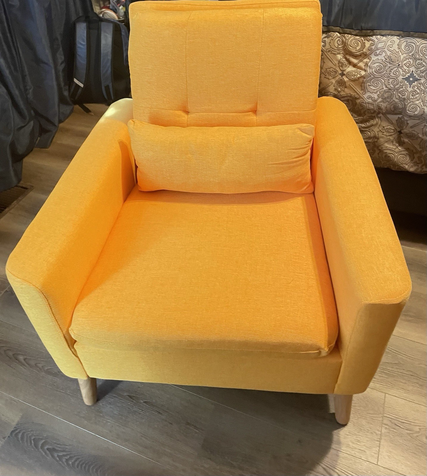 Mid-century Modern Accent Chair Linen Fabric Reading Armchair w/ Lumbar Pillow