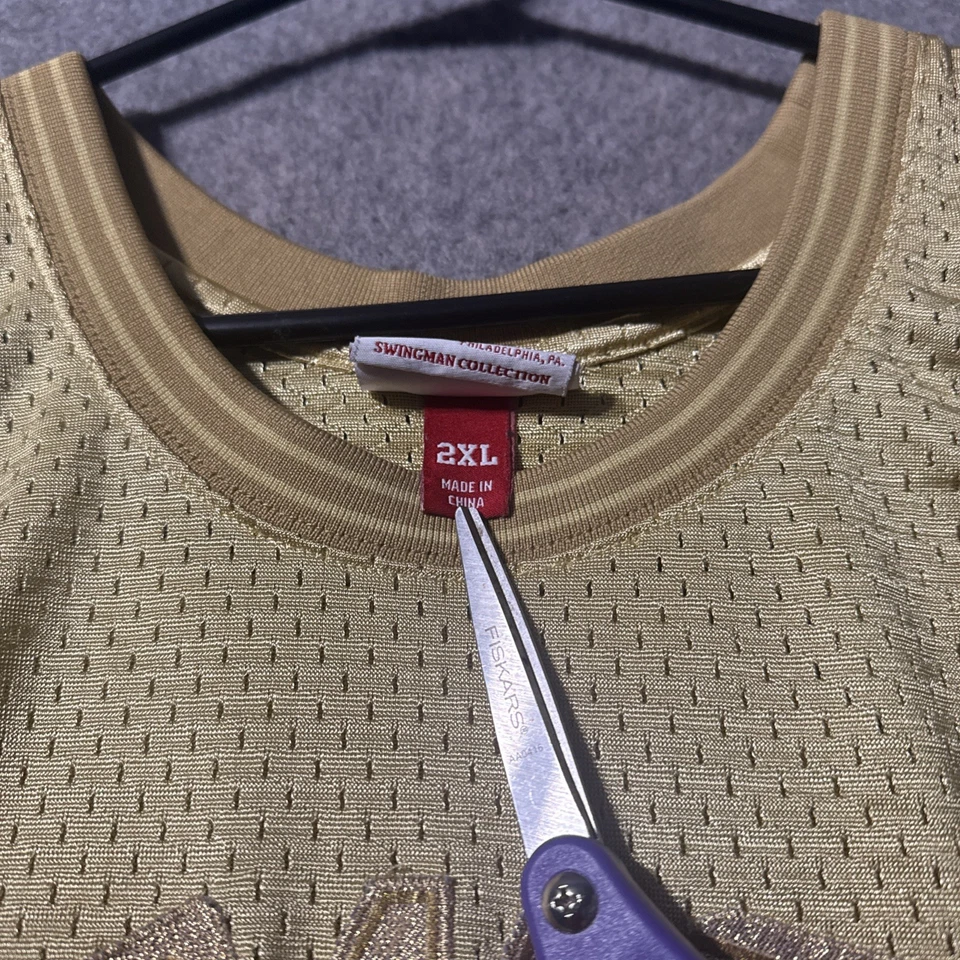 RARE Authentic Mitchell & Ness Spurs #21 Tim Duncan 1998-99 GOLD NBA Jersey 2XL - Image 4 of 4