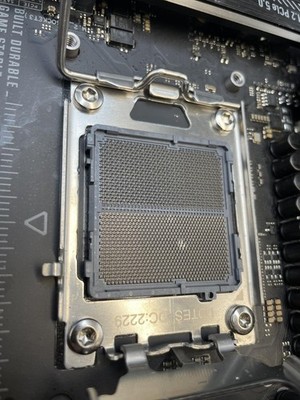 ASUS TUF Gaming X670E-PLUS WiFi 6E Socket AM5 ATX Motherboard PC1726255