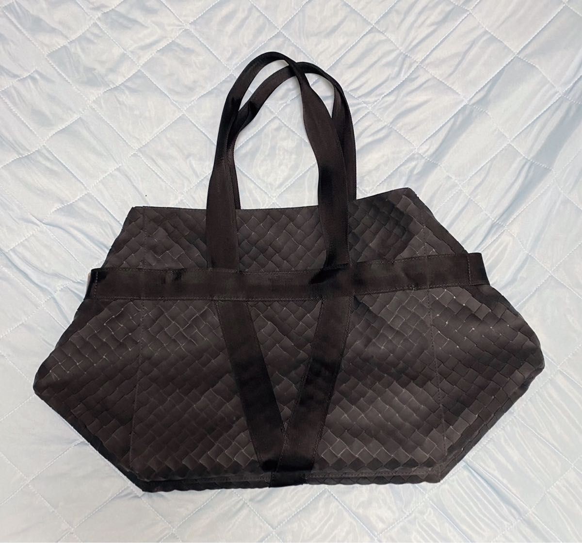 Bottega Veneta Silicone Large Bag Women's Men Travel Durable thumbnail 2