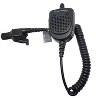 OEM Original Motorola Commander Remote Speaker Mic RMN5021A XTS w 3.5mm New