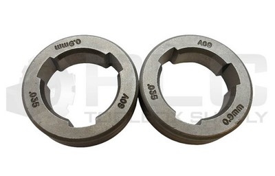 NEW LOT OF 2 DRIVE ROLLER .035 0.9MM 60V