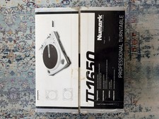 Numark TT1650 professional turntable.