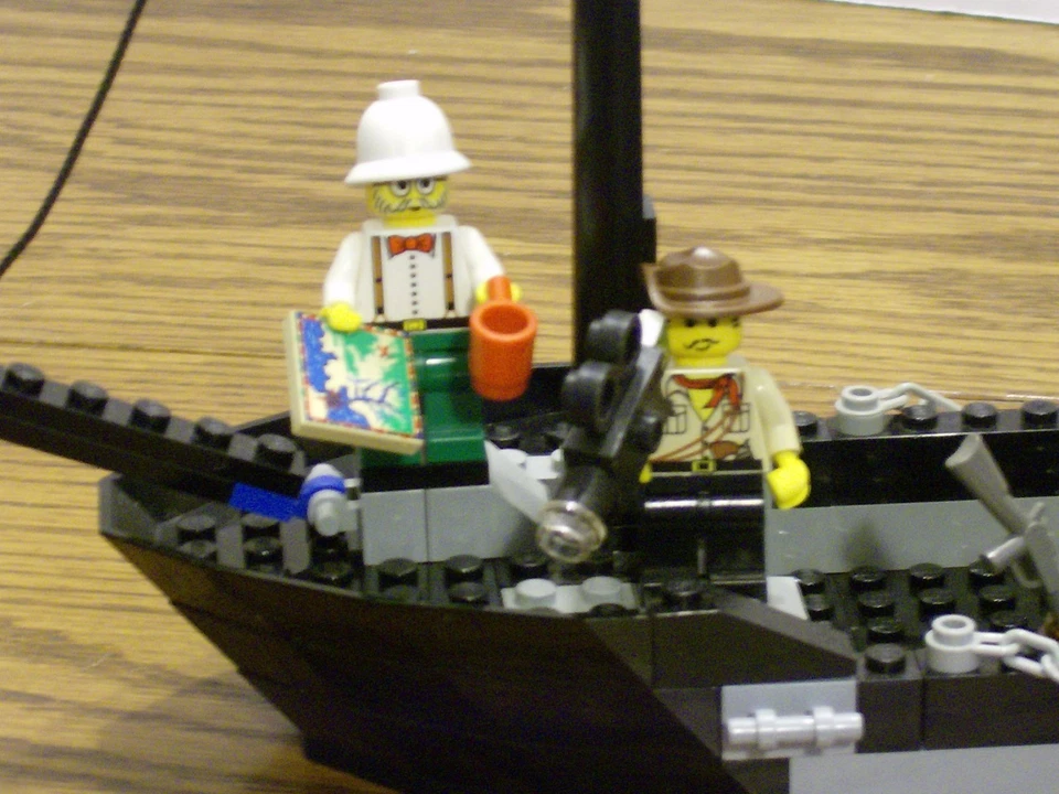 Lego 5976 Jungle Adventurers RIVER EXPEDITION Complete w/Instructions - Image 3 of 4