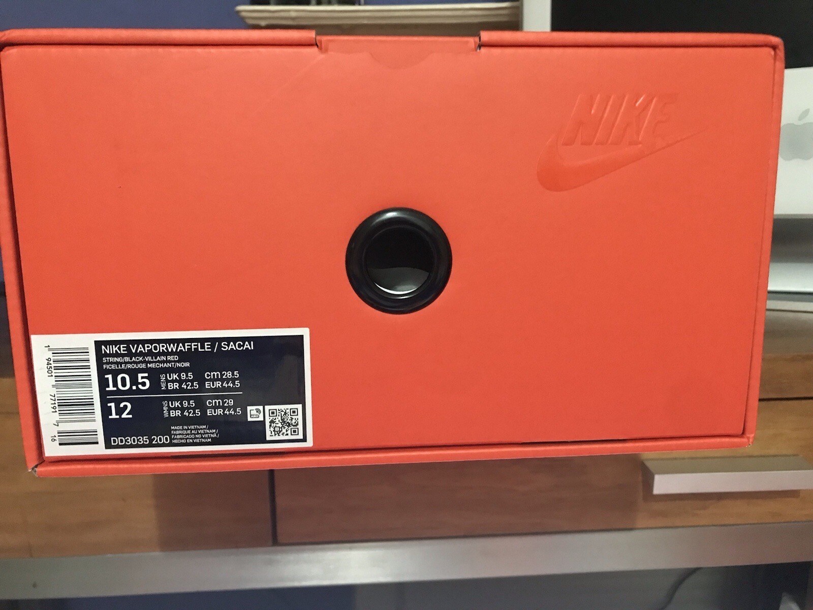 SACAI X NIKE Nike x sacai vaporwaffle Villain rosso UK9 5