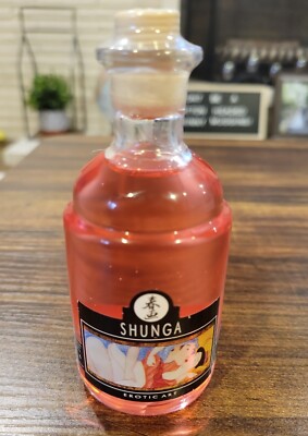 Shunga Aphrodisiac Warming Oil Intimate Kisses Strawberry & Champagne 3.5 fl oz