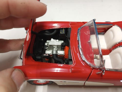 Franklin Mint 1957 Chevy Corvette 1/24 - Picture 3 of 12