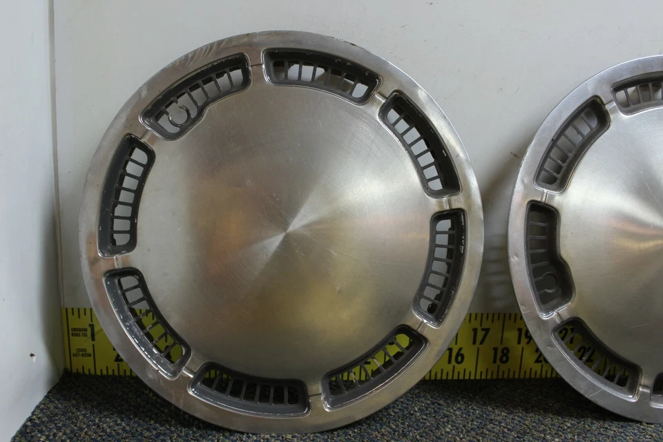 OEM Set of 4 13" Hub Caps Wheel Covers E8GY1130A 1987-89 Mercury Tracer (1916) - Image 2 of 4