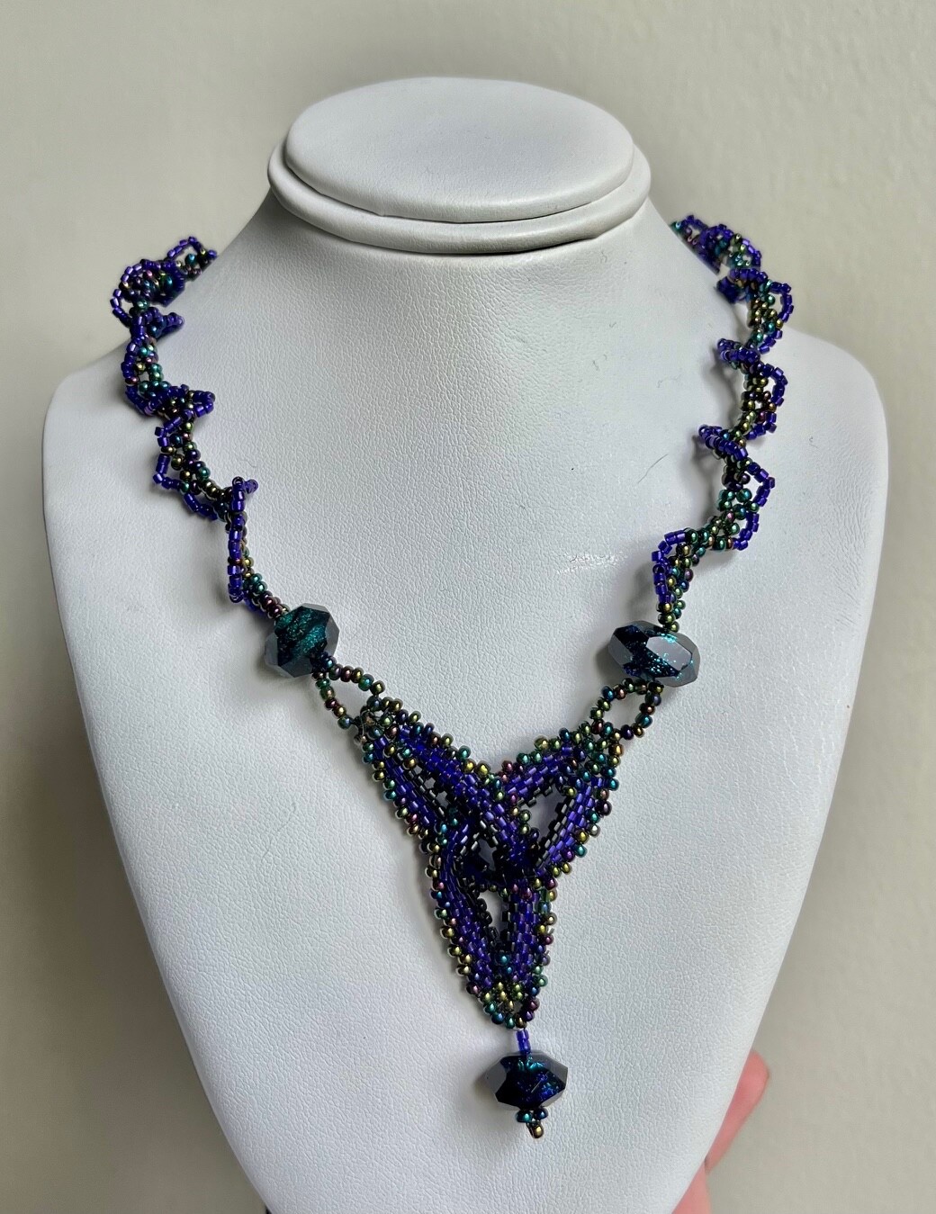 Beautiful Seedbead Cobalt Statement Necklace Hand… - image 2