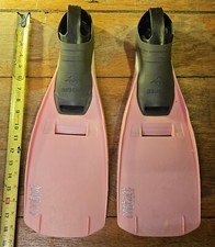 Contact Spirit Flippers Scuba Diving Pink 34-36 4-5