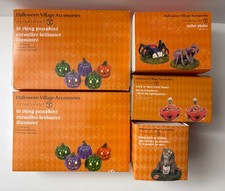 DEPT 56 HALLOWEEN VILLAGE ACCESSORY LOT. OF 5 ITEMS. NEW IN BOX