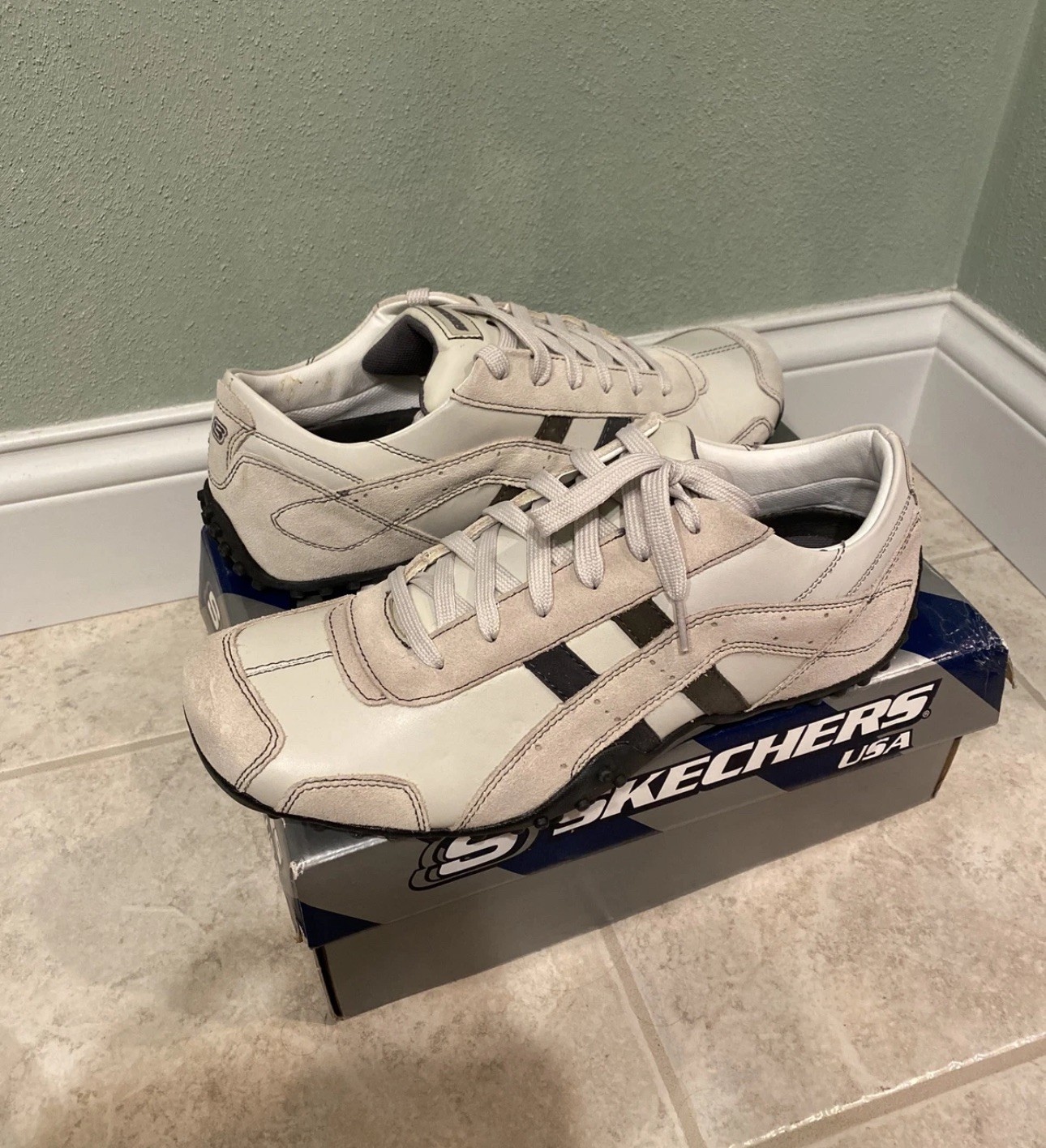 Sketchers Shoes 61755/OFWT Size 12