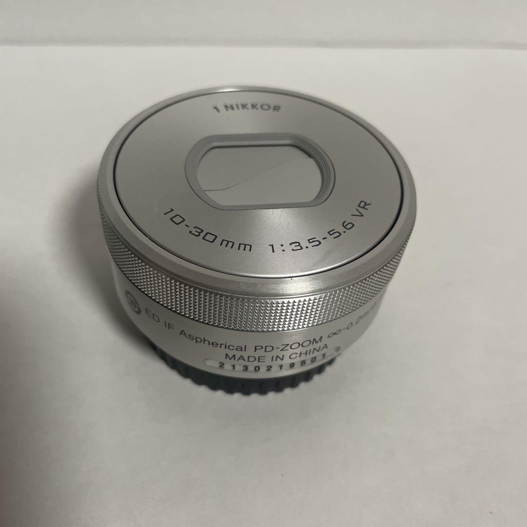 美品 ニコン 1 V3 Nikkor 10-30ｍｍ 3.5-5.6 VR Amazon.com : Nikon 1 NIKKOR VR 10-30mm f/3.5-5.6 Lens (Black