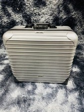 Maleta de transporte Rimowa Business Trolley 25L plateada 2 ruedas