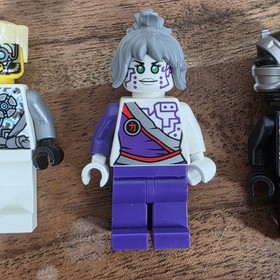 LEGO NINJAGO Ninjacopter 70724 Set Minifigures 3 Figs Battle Damaged Zane 