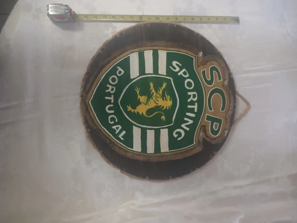 Vintage wall decor, wooden Sporting Portugal Plaque - Image 4 of 4