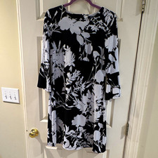 Chaps Shift Dress 8 Black/White Floral Round Neck Knee 3/4 Sleeve