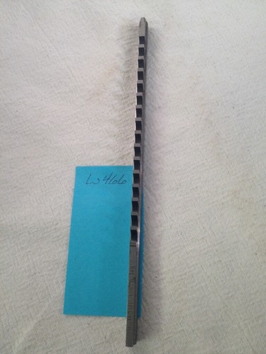 1 used duMONT 1/8-B HS STANDARD KEYWAY BROACH. p/n: 22205. USA MADE (REF#W466) - Picture 4 of 4