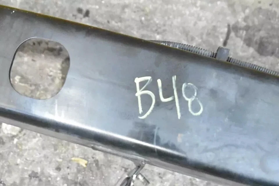 04-06 Volkswagen Phaeton передний бампер усиление удара бар 3D0807105AG OEM - Изображение 4 из 4