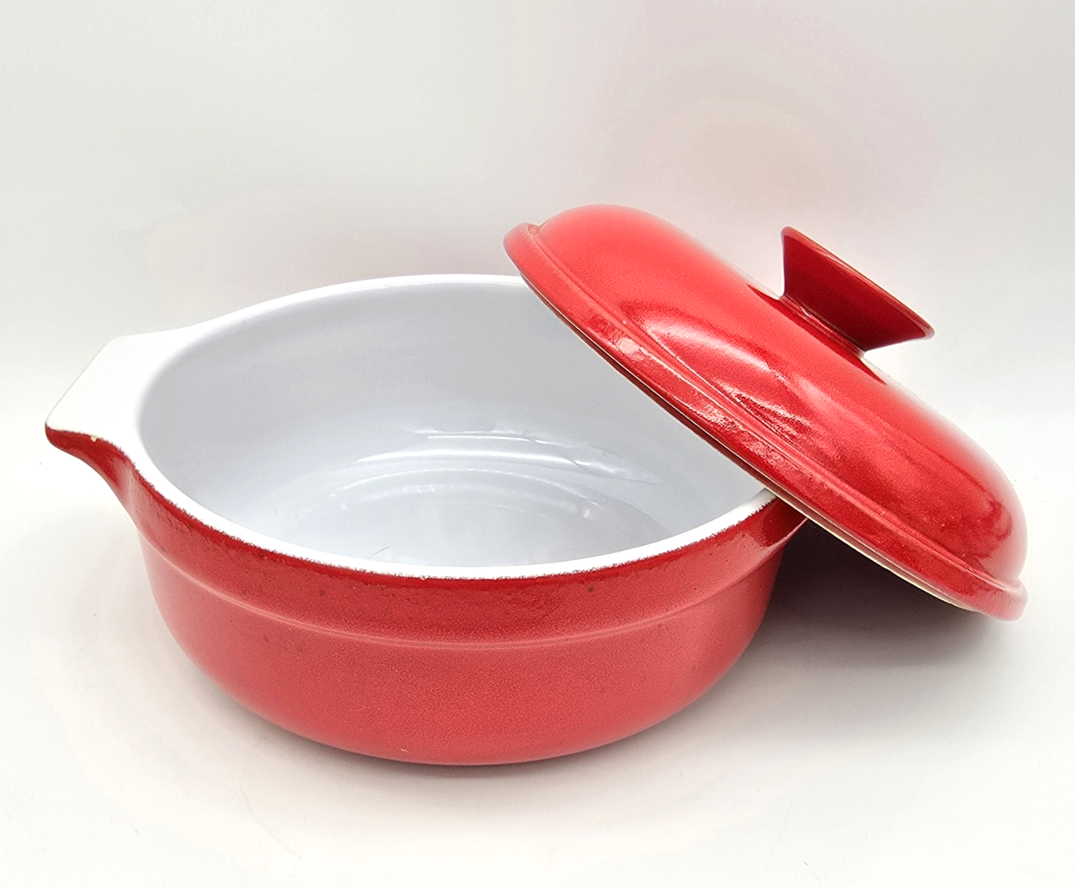 VTG Emile Henry Round Casserole 8420 Dutch Oven Baking Dish Red