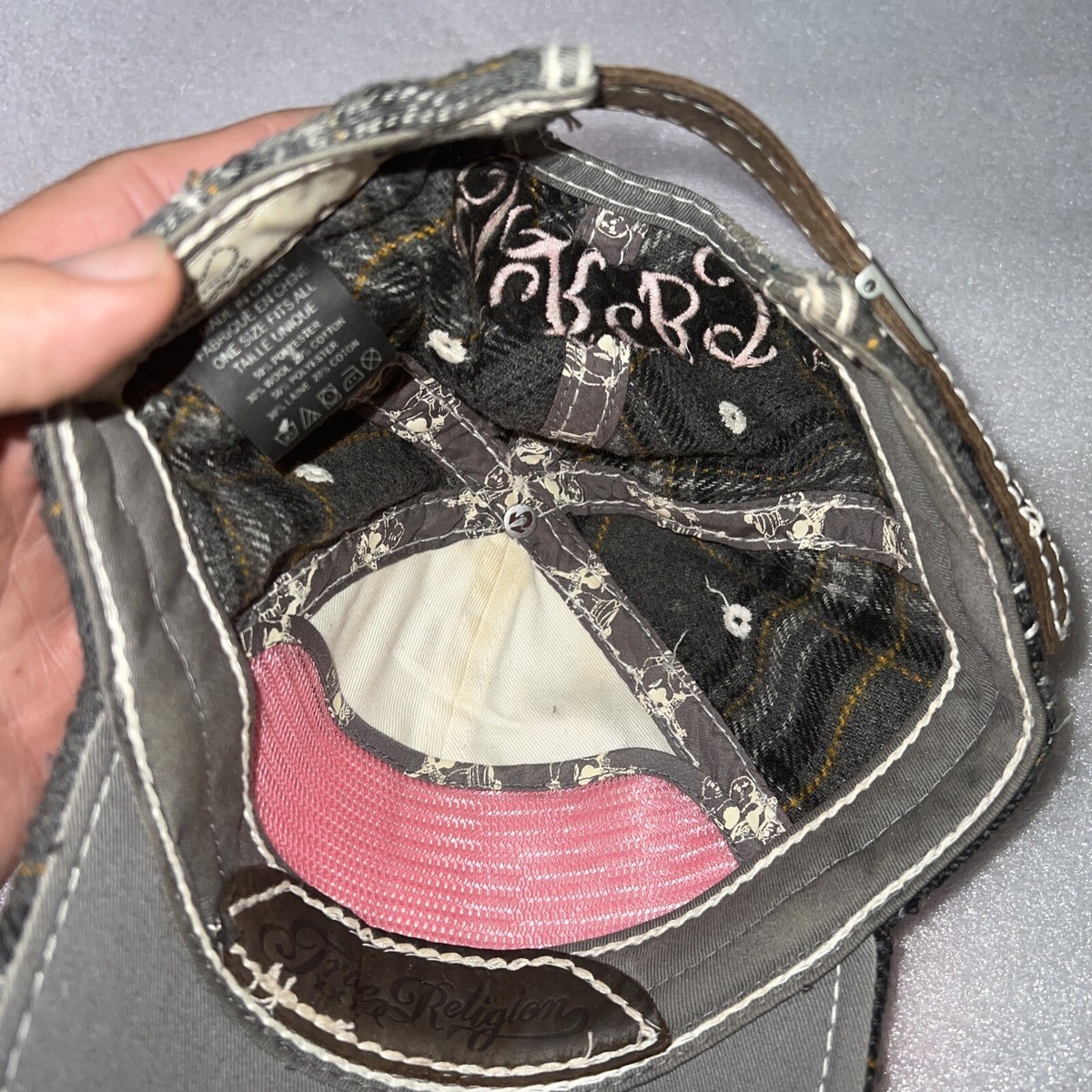 True Religion Distressed Multicolor Vintage Denim Cap Hat  display picture 1