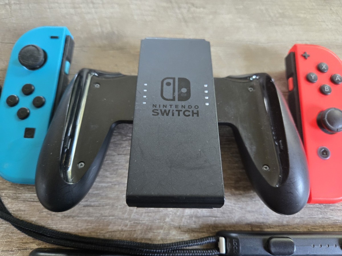 Nintendo Switch Joy-Con無し s-l1200.jpg