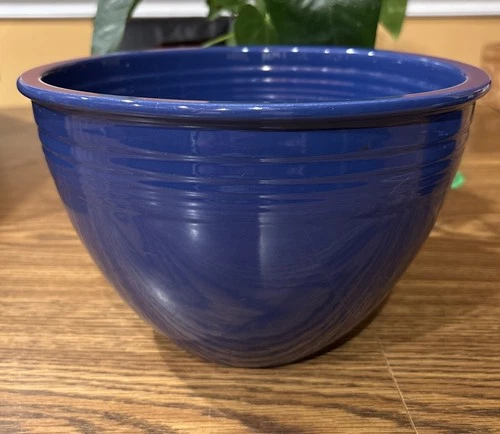 Vintage Fiesta *Cobalt* #6 Mixing Bowl *Beautiful Condition*