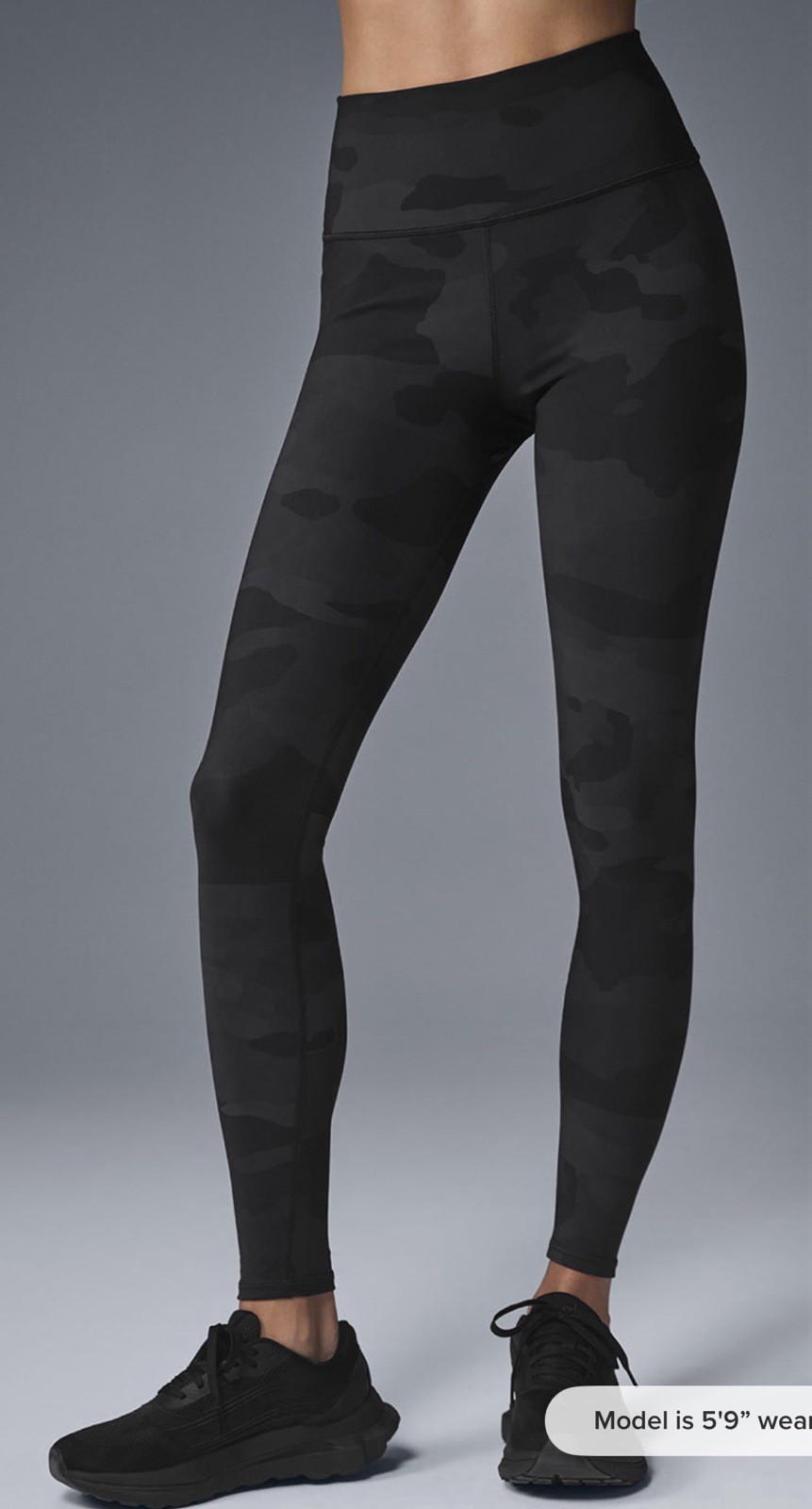 ALO YOGA High Waist Camo Vapor Leggings in Camouflage Size Medium for a Stylish Workout Look