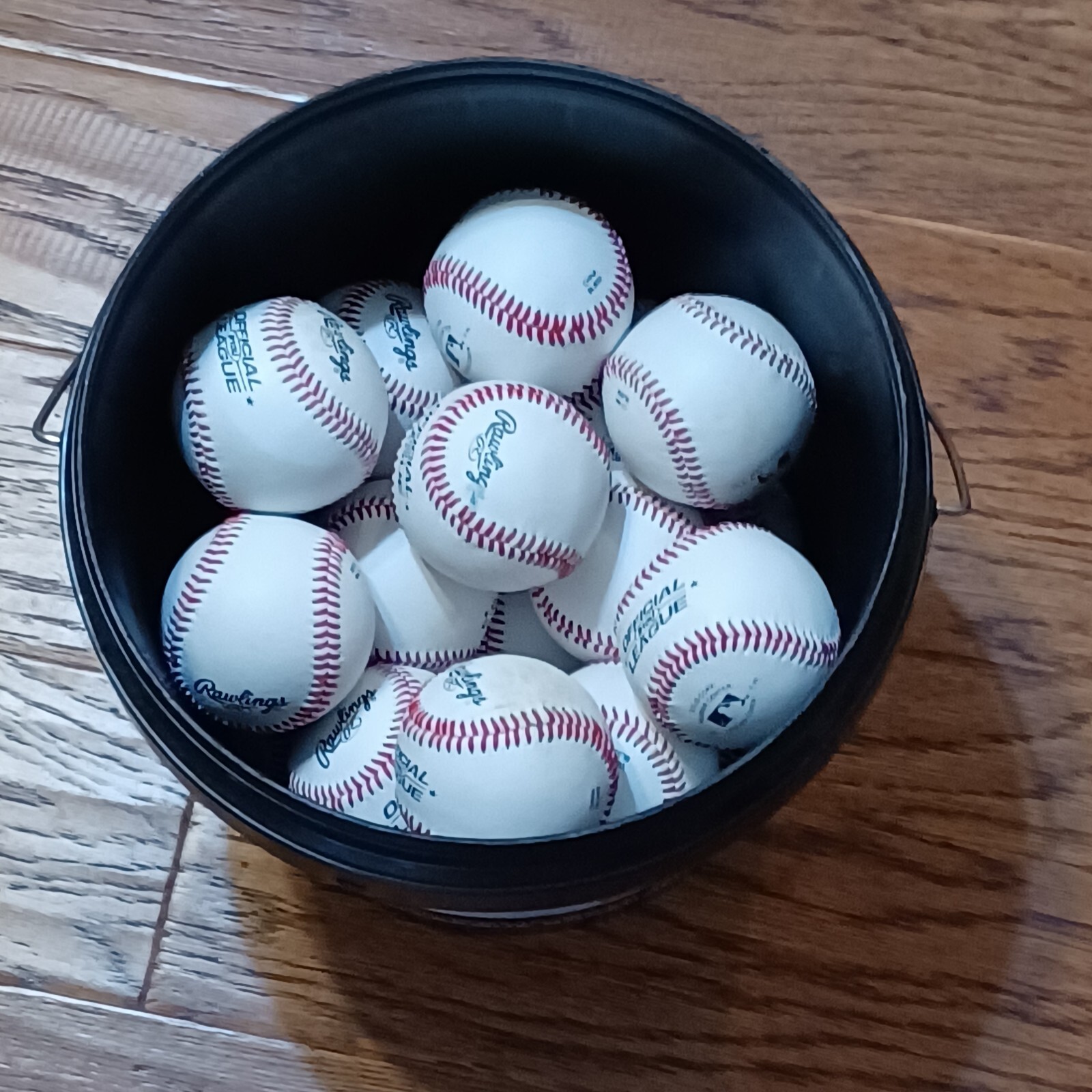 Rawlings Official League 10U 20 Game play Baseballs Leather. Preowned