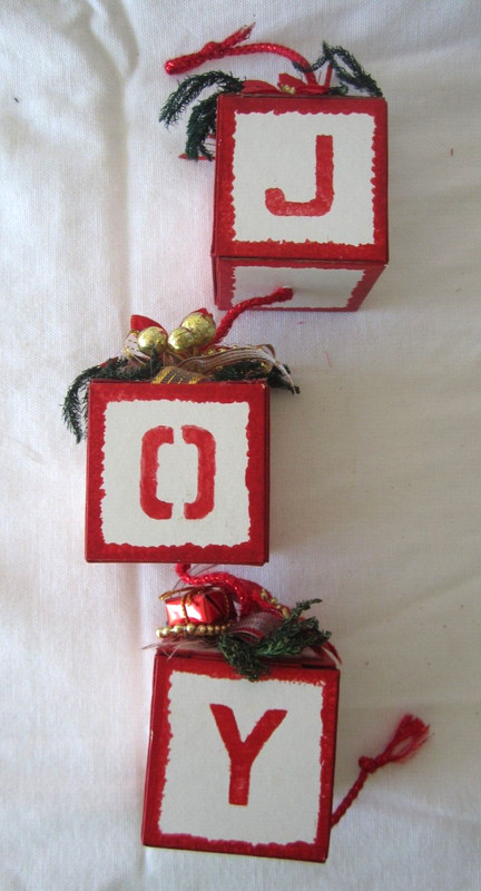Christmas Cardboard Block JOY hanging Ornament Red & White Poinsetta Decoration