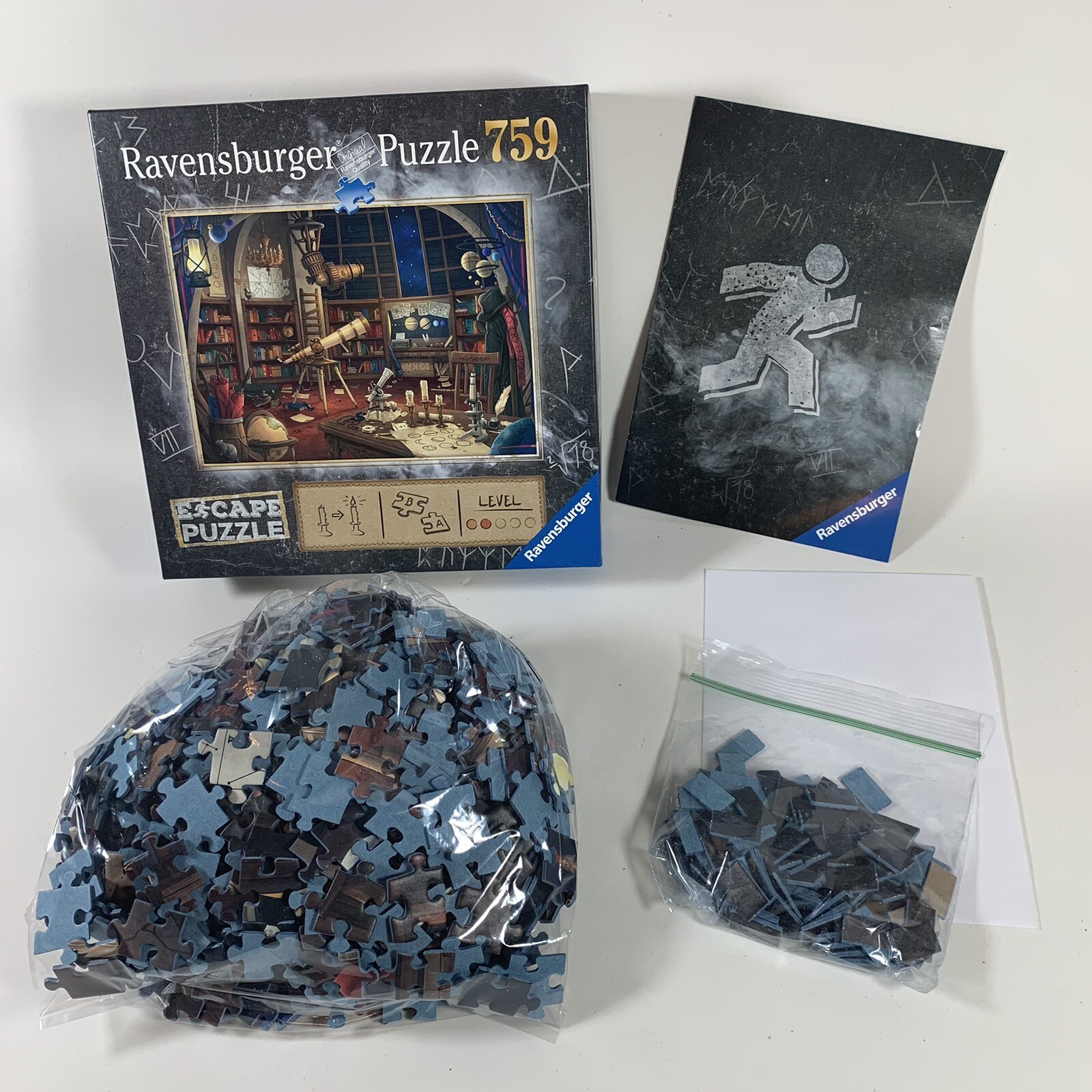 Ravenburger Escape Puzzle The Observatory (759 Pieces, Level 2