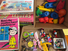 HUGE lot of Vintage Toys Board Games MR. POTATO HEAD PEANUTS TUPPERWARE TOYS