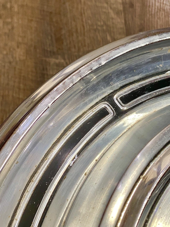 Oldsmobile Olds F85 1968 14" tapacubos cubierta de rueda Delmont 88 cubierta de tapa de coche 399472 Foto 3 de 4