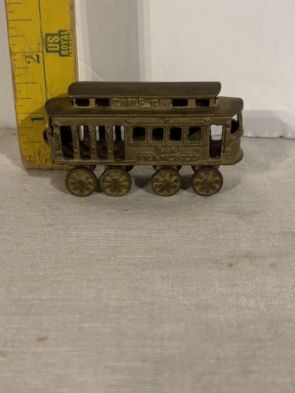 Vintage Brass San Francisco Cable Car Trolley Wheels Turn  3” Made In India