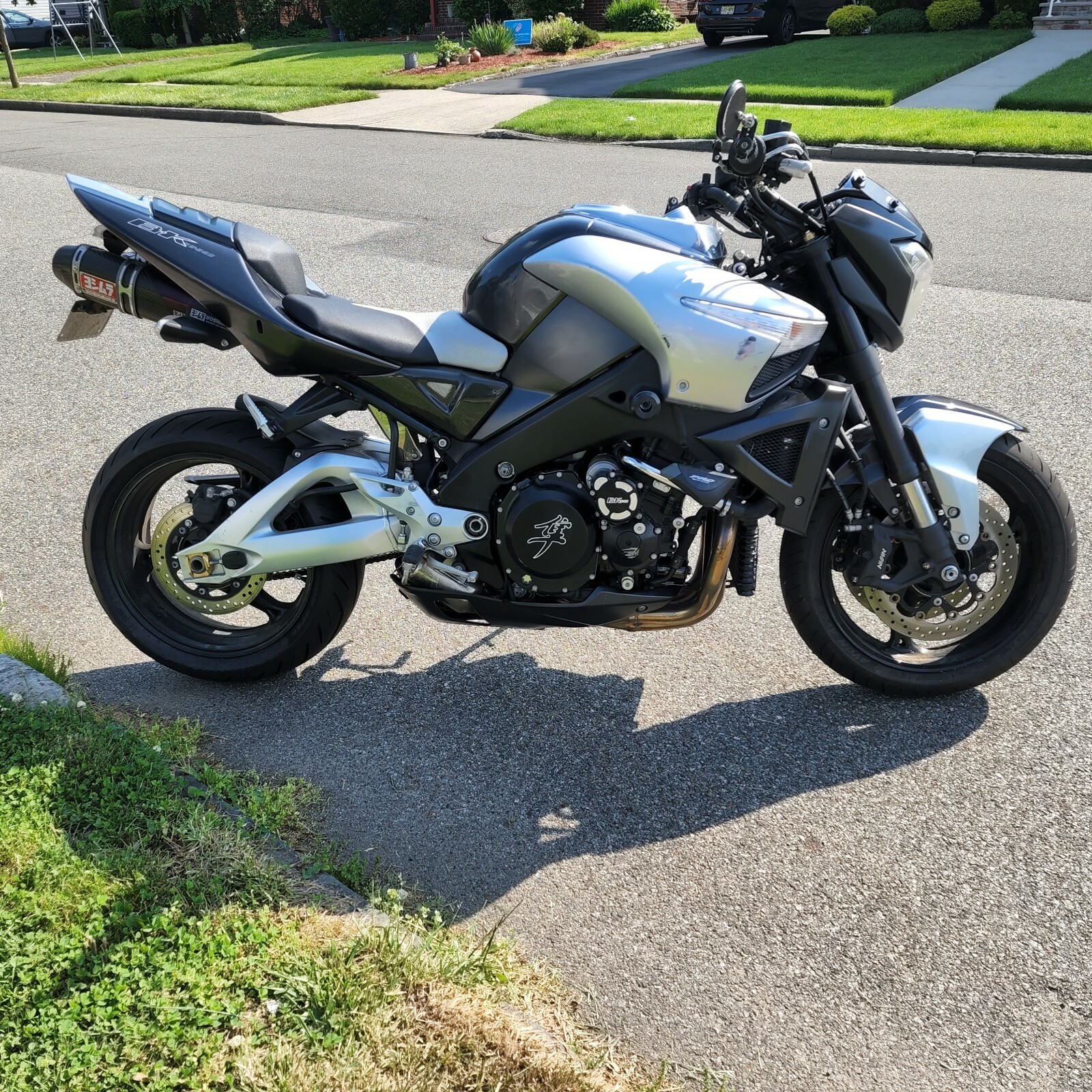 Image 13 - 2008 Suzuki B-KING GSX1300BK