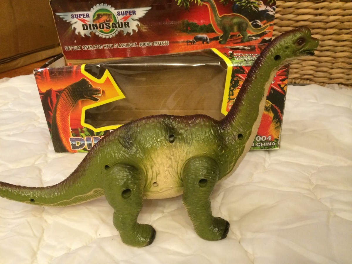 Dinosaur Epoch that Roars while Walking 13